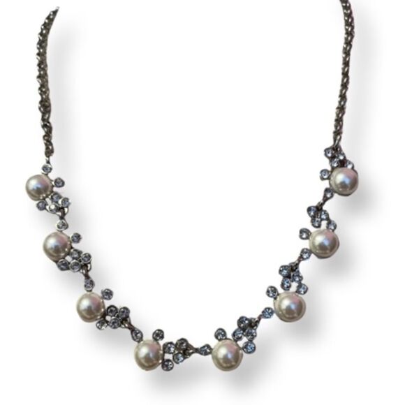 NWOT Signed Pearl And Rhinestone Necklace - Picture 2 of 5